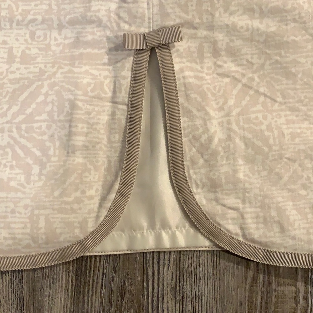 Isabel & Nina cream beige business skirt